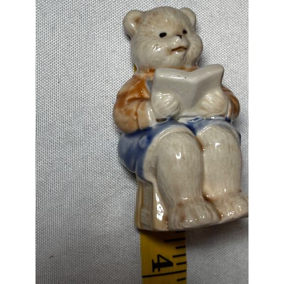 Vintage Kessler Small Porcelain caroling Teddy Bear Figurines Neutrals - Picture 6 of 8